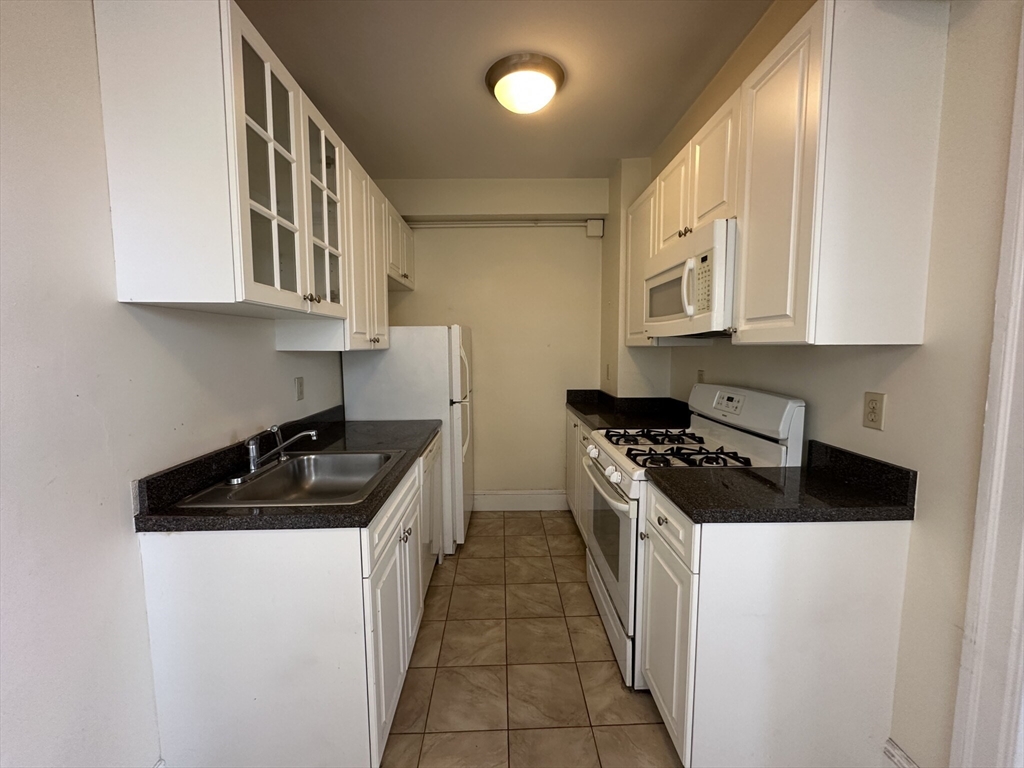 1401 Beacon St, Coolidge Corner