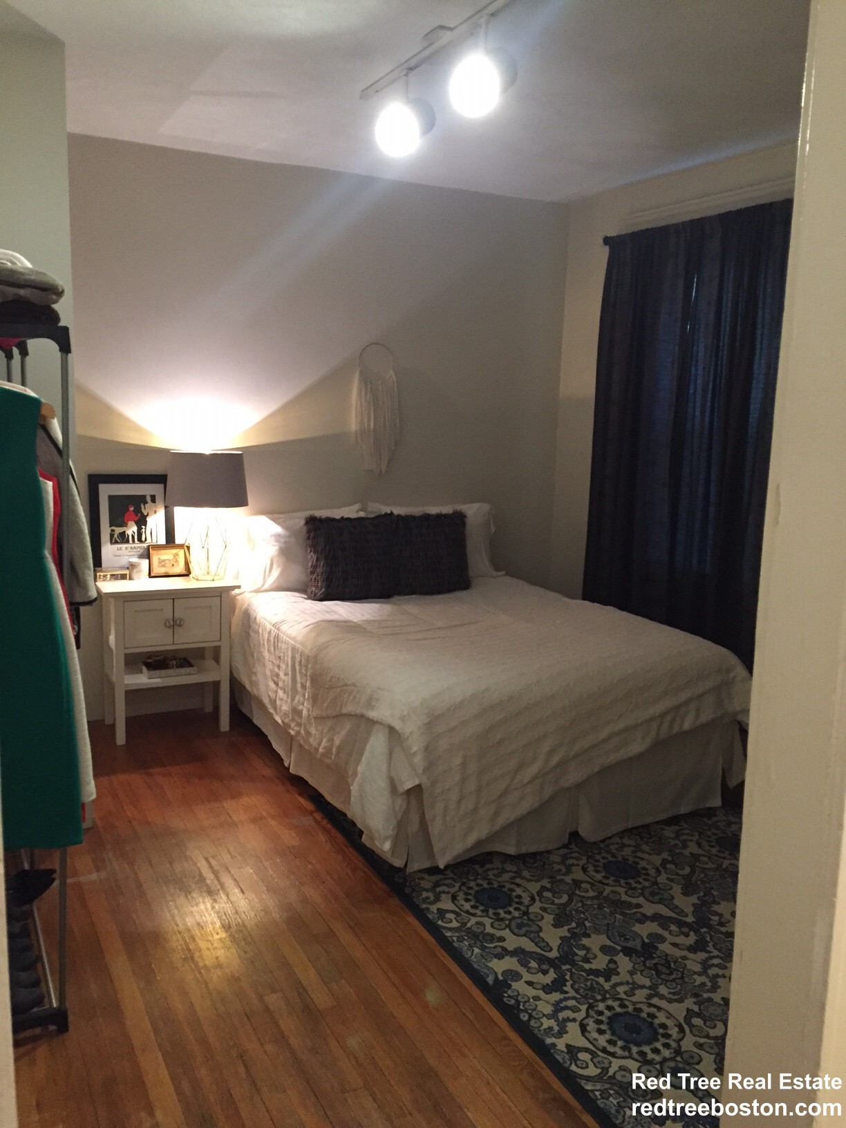 1669 Commonwealth Ave, Brighton