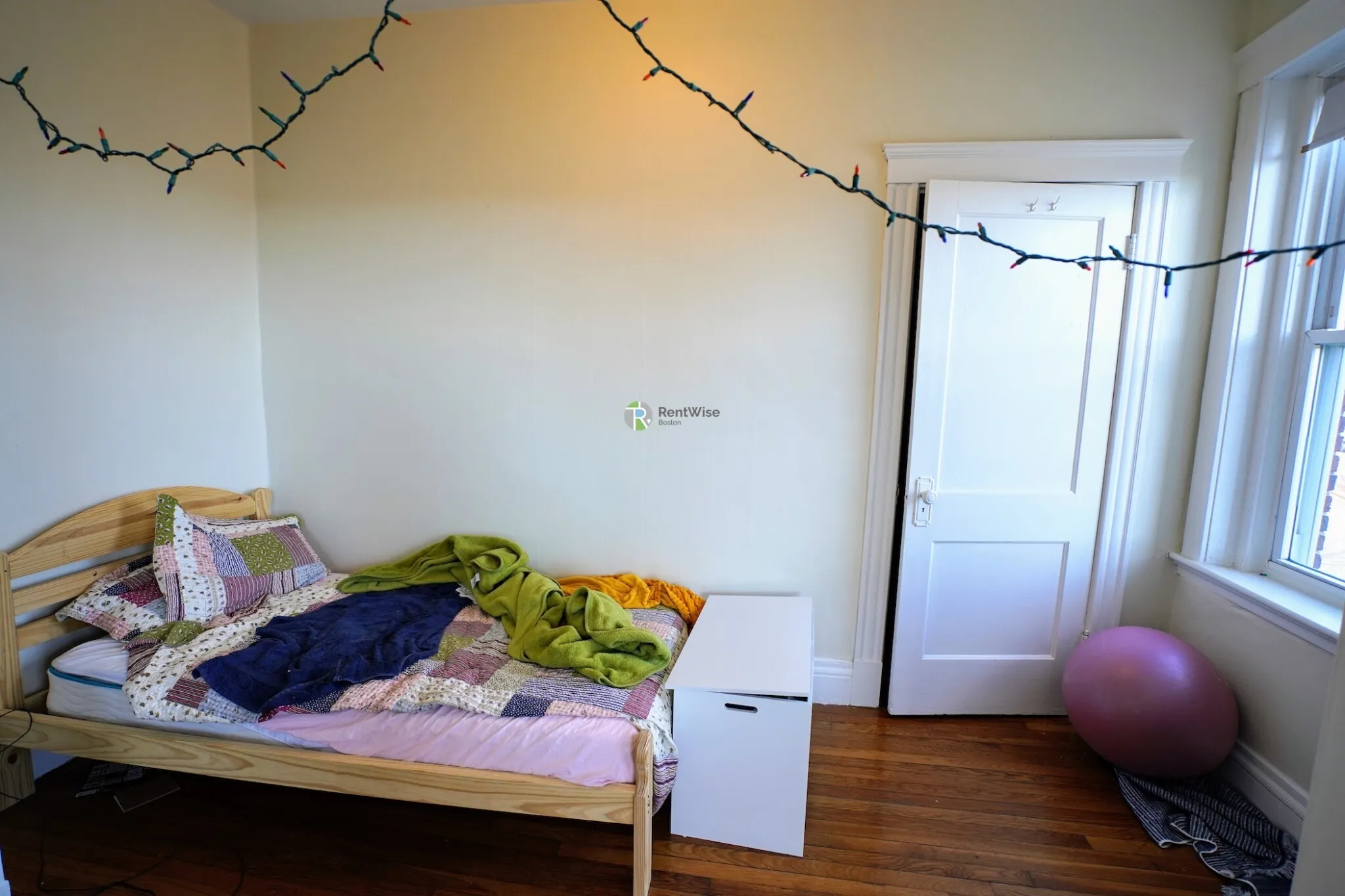 1350 Commonwealth Ave, Allston