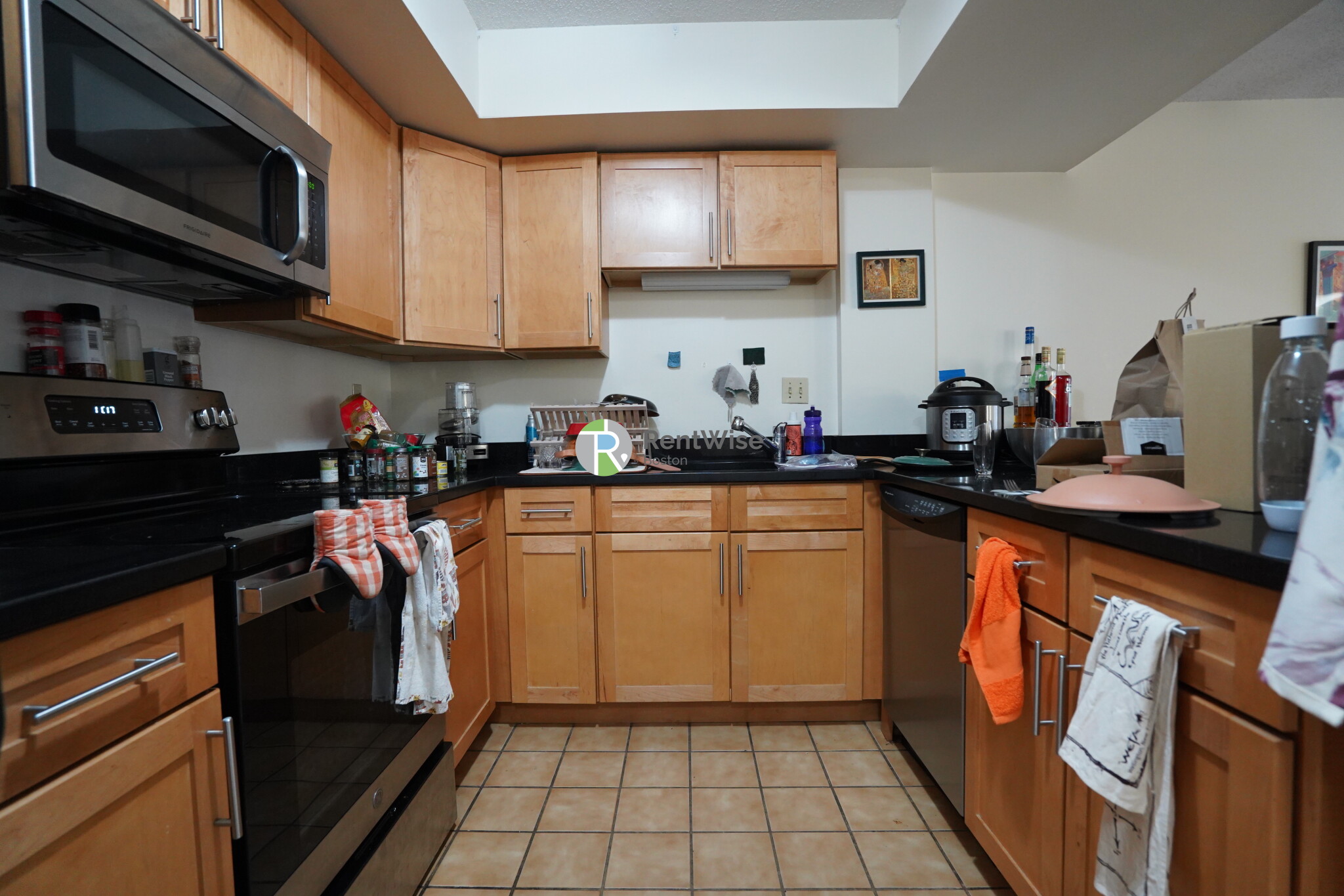 345 Franklin St, Riverside