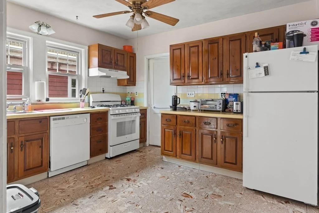 51 Sargent Ave, Winter Hill