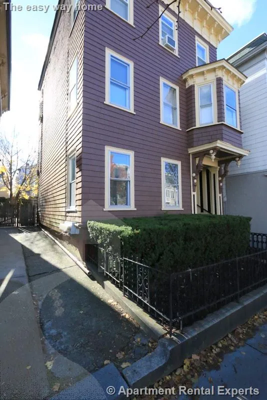 400 Cambridge St, East Cambridge