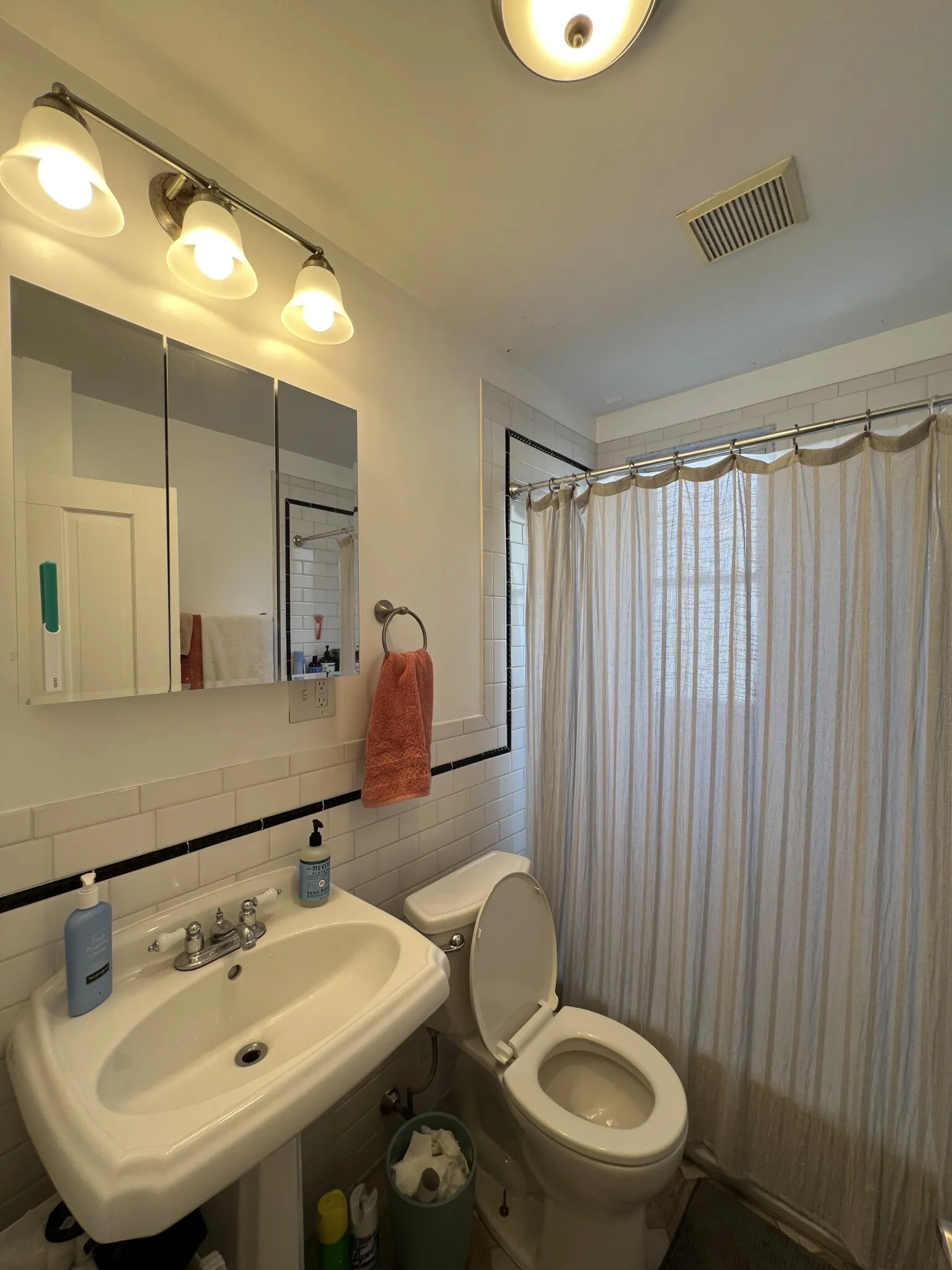 176 Elm St, North Cambridge