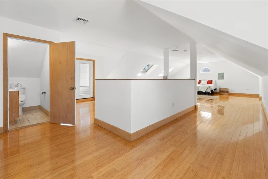 25 Pleasant St, Nahant