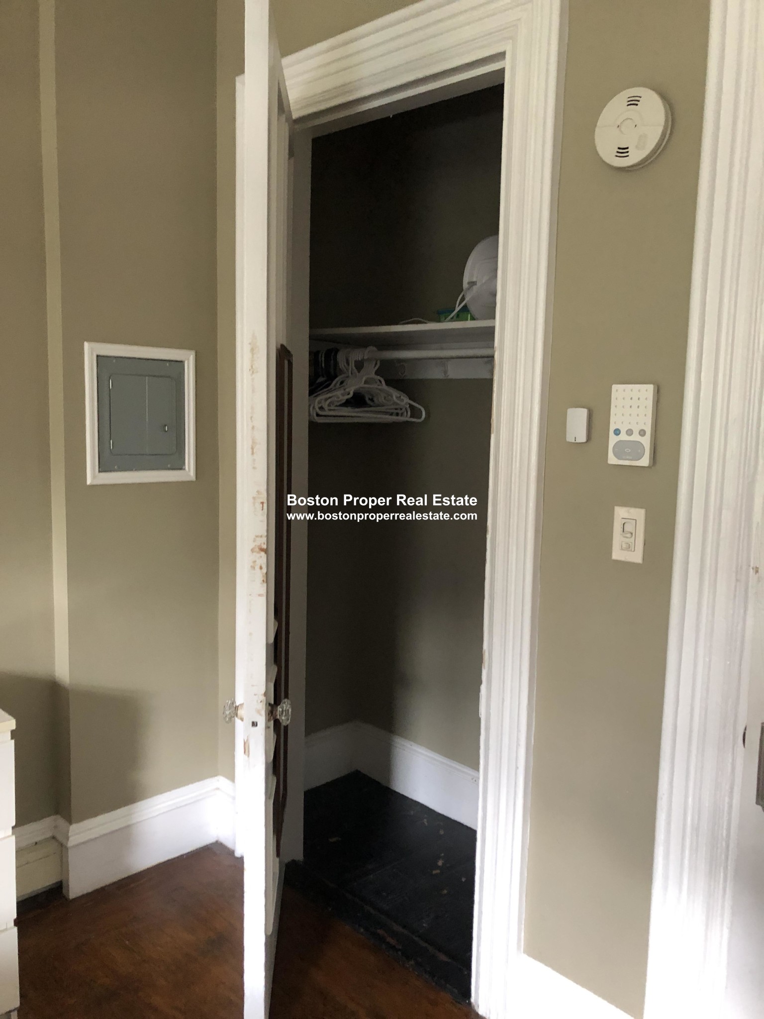 323 Beacon St, Back Bay