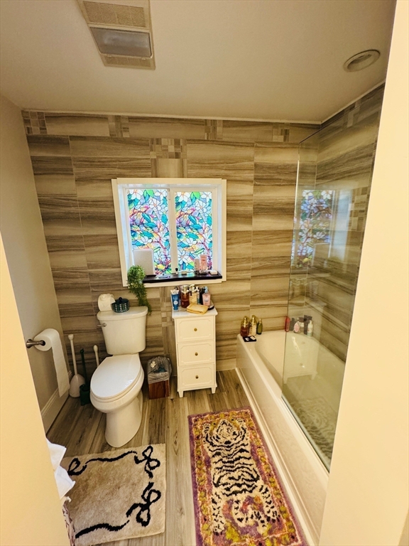 136 Academy Hill Rd, Brighton