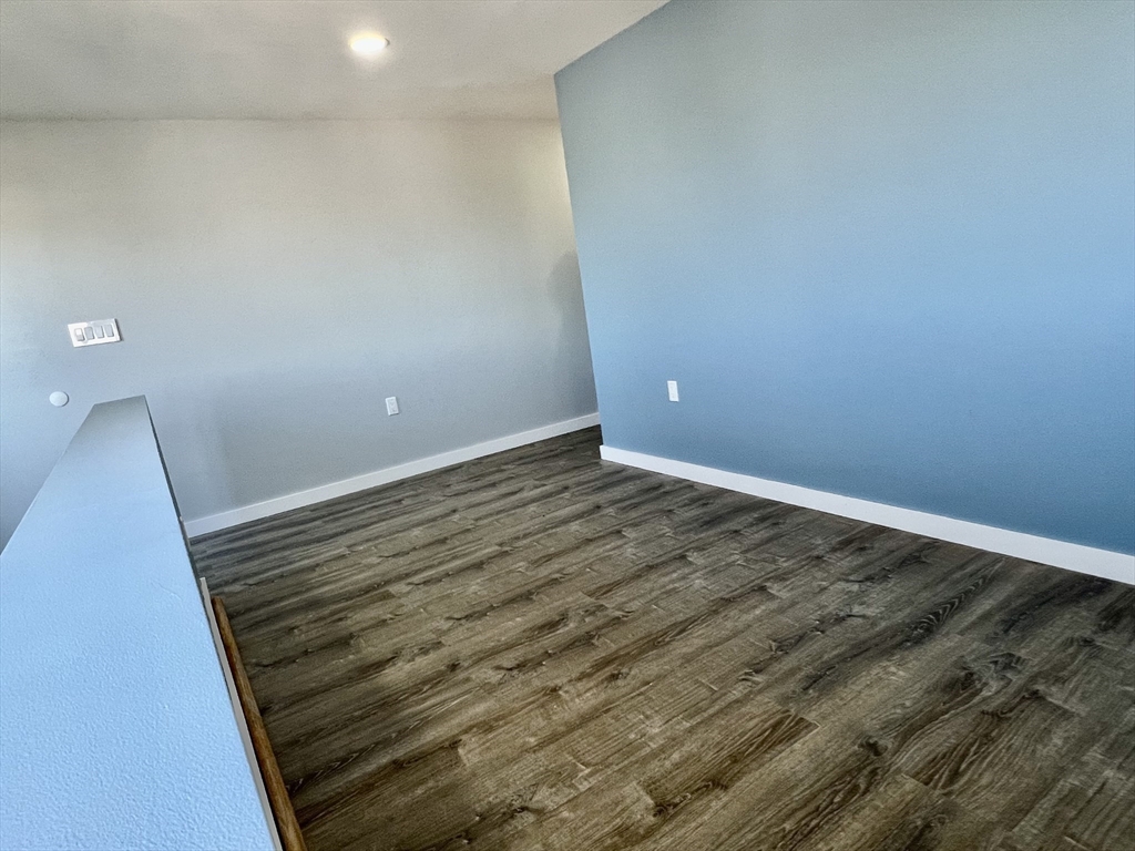 468 Brock Ave, South