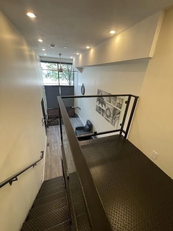 1028 Commonwealth Ave, Fenway