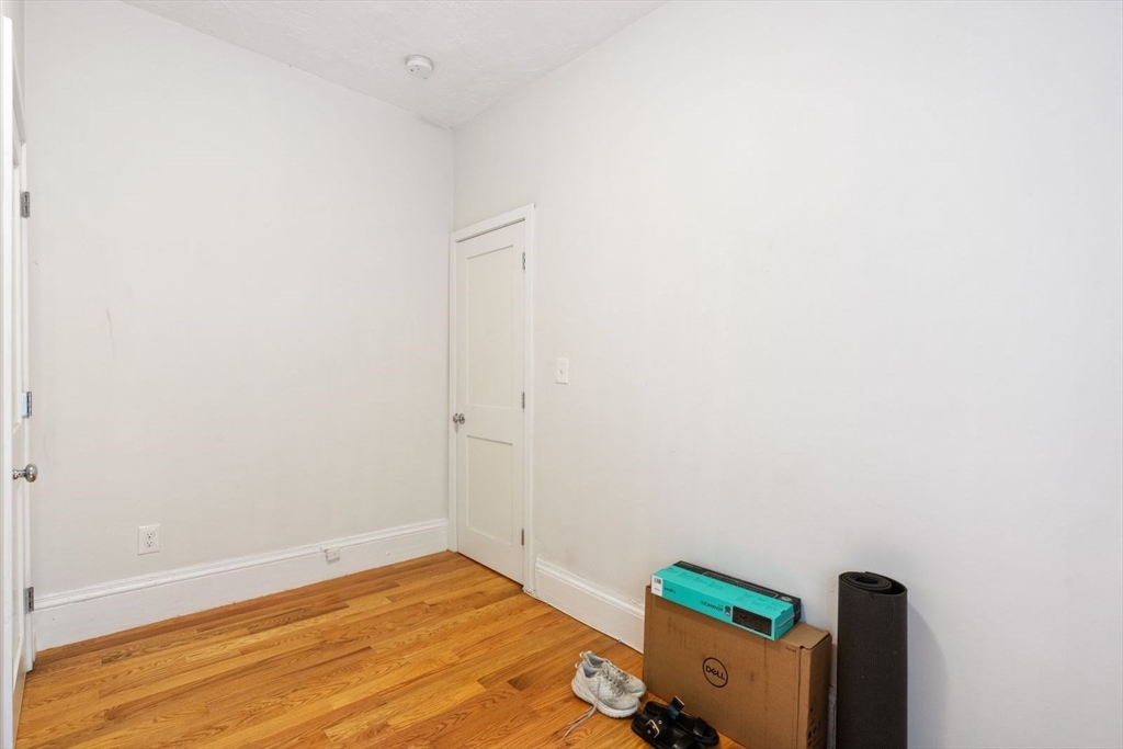 155 Salem St, North End