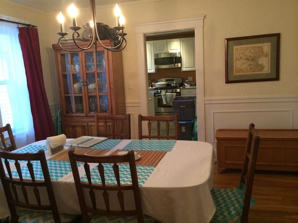 4 Harvard Rd, Belmont