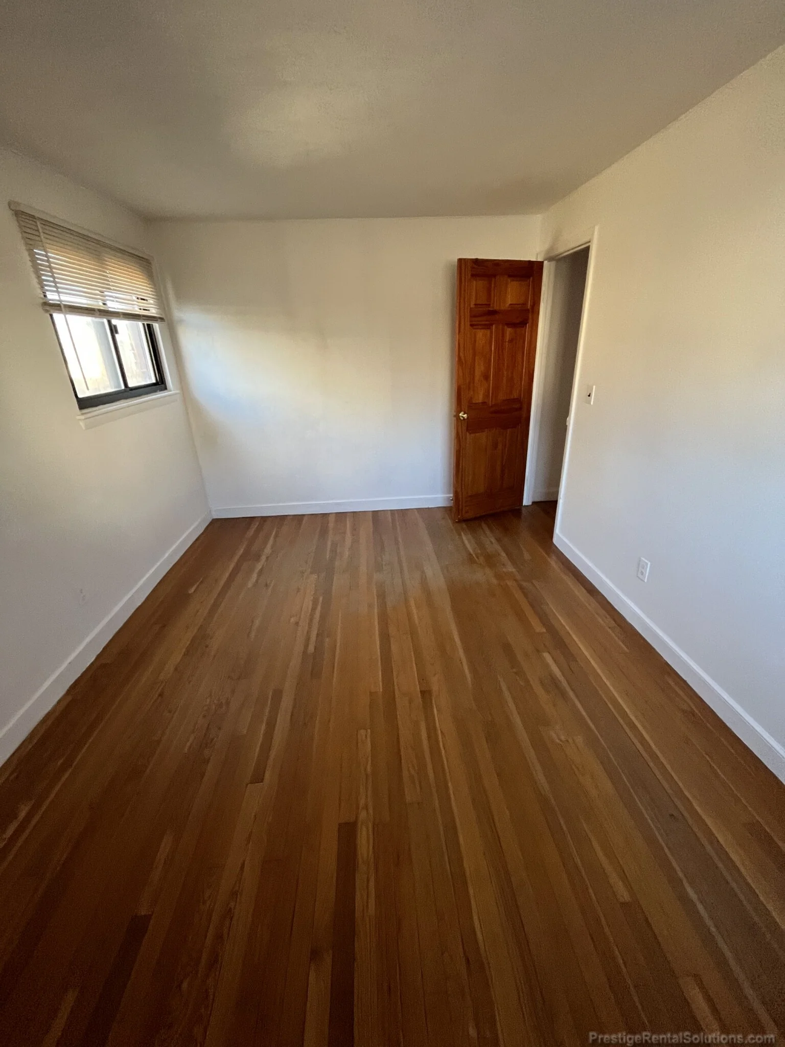 2 Winthrop St, Watertown