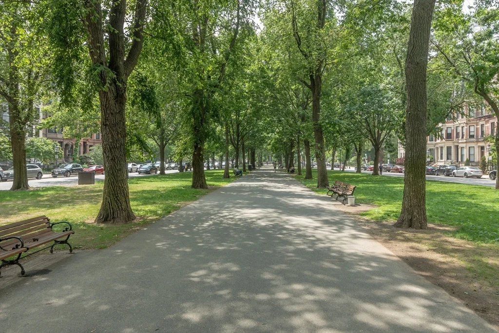 60 Commonwealth Ave, Back Bay