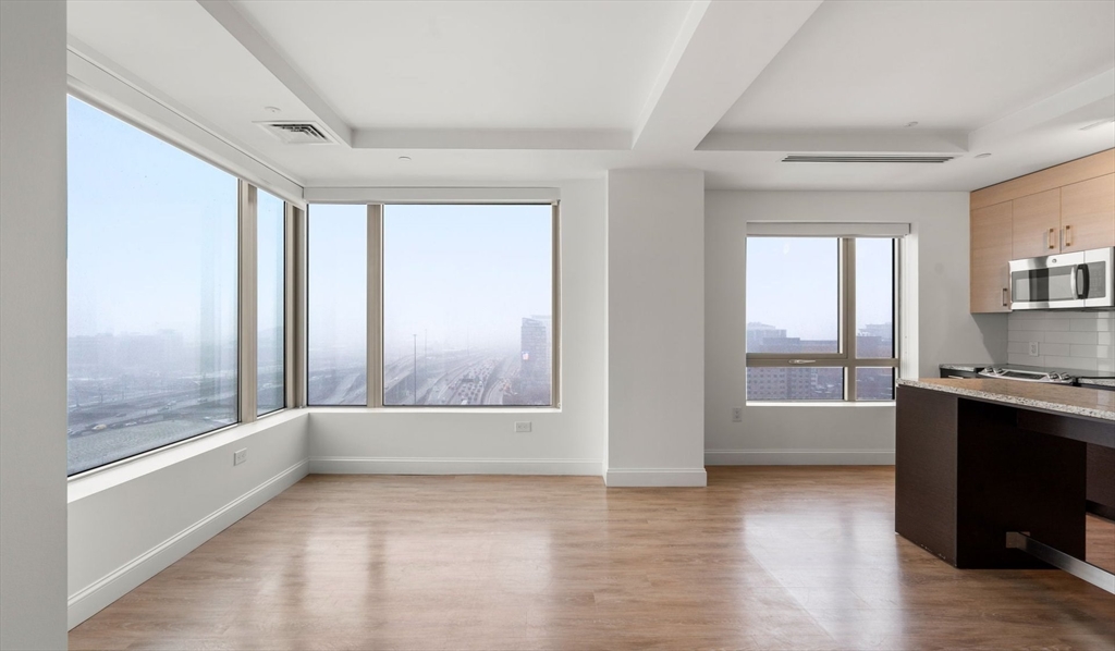 99 Kneeland St, Chinatown