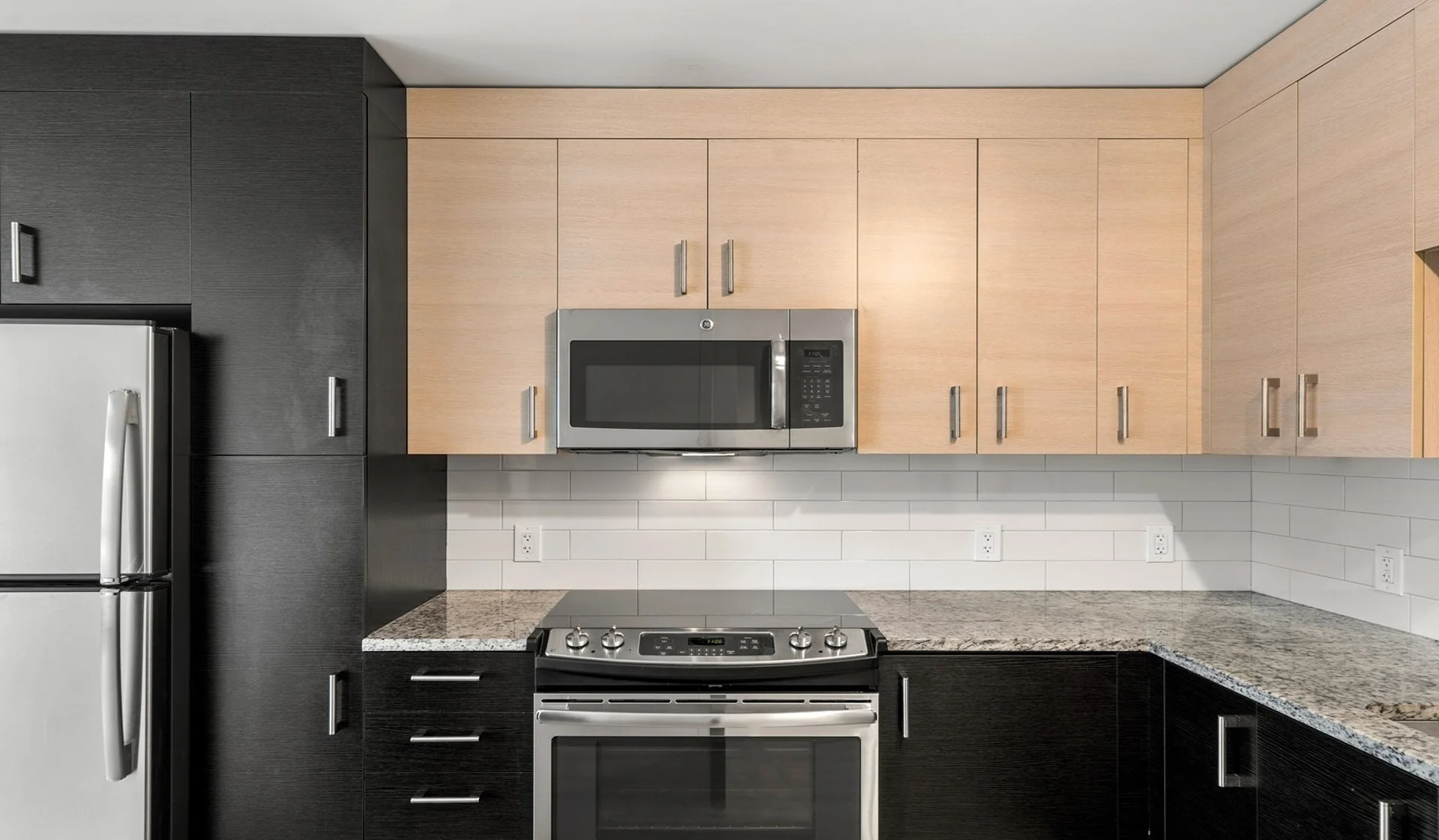 99 Kneeland St, Chinatown