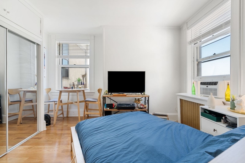 21 Beacon St, Beacon Hill