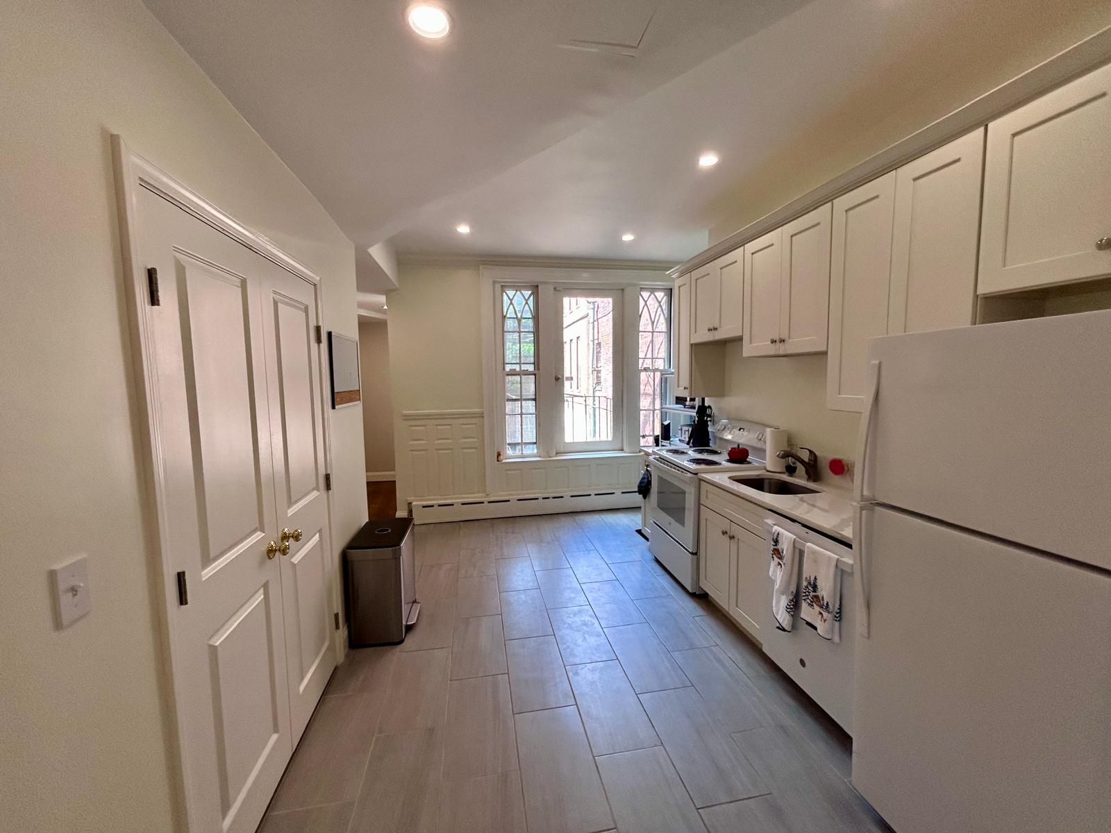 1712 Beacon St, Brookline