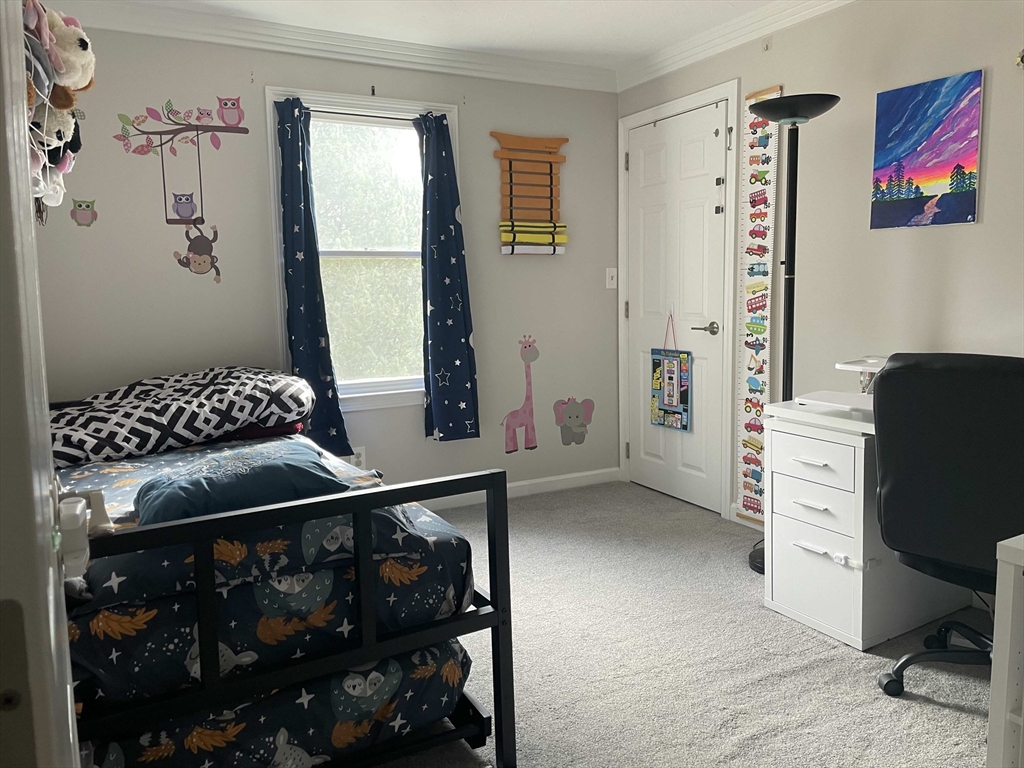 97 Metropolitan Ave, Ashland