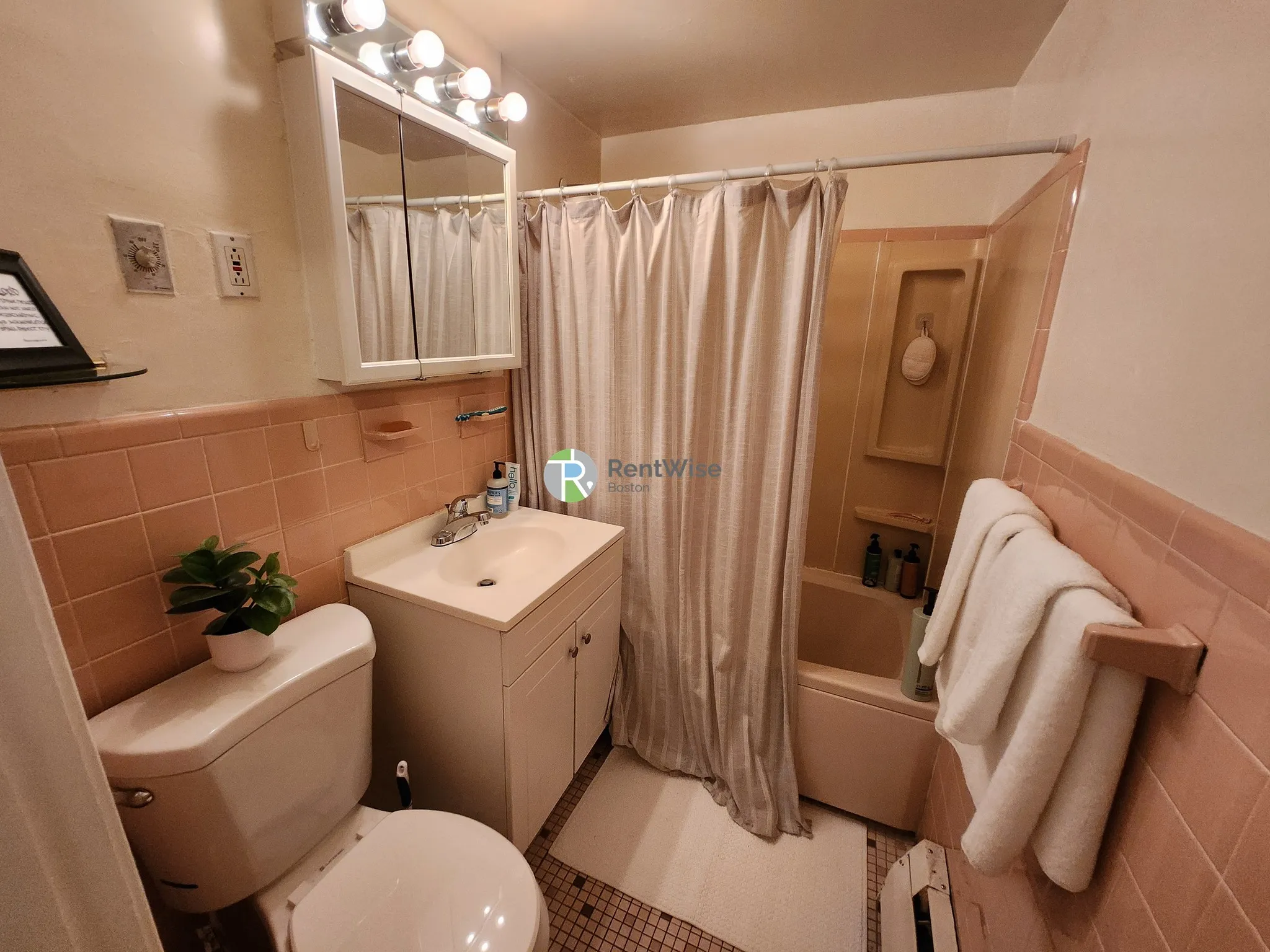 56 Brighton Ave, Brighton