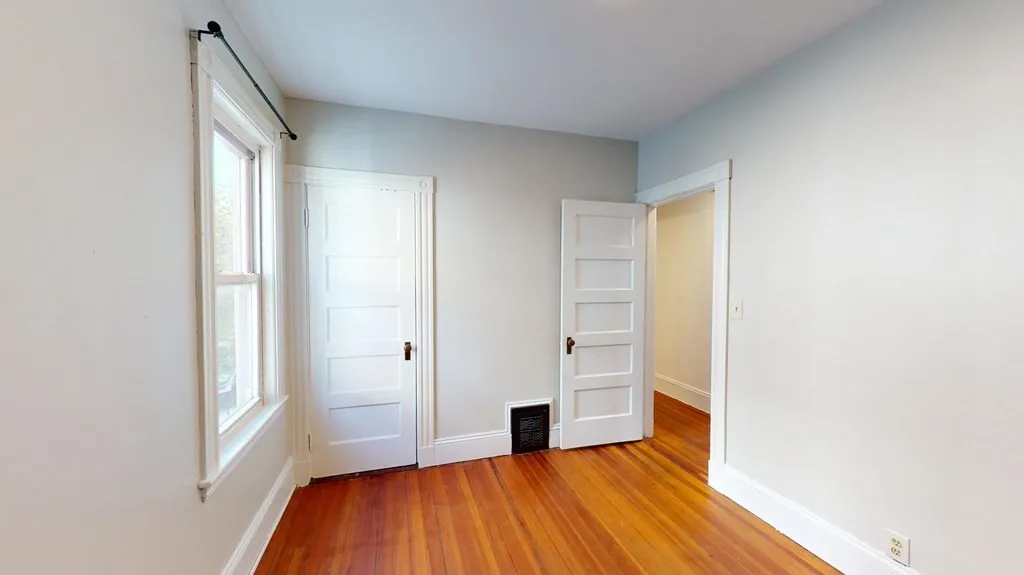 30 Roseclair, Boston