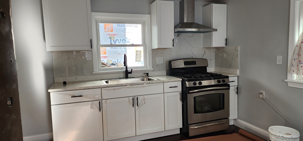 16 Magdala St, Dorchester