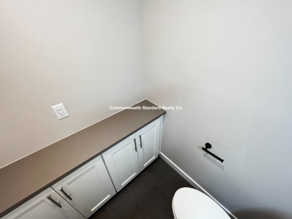 1661-1663 Washington St, South End