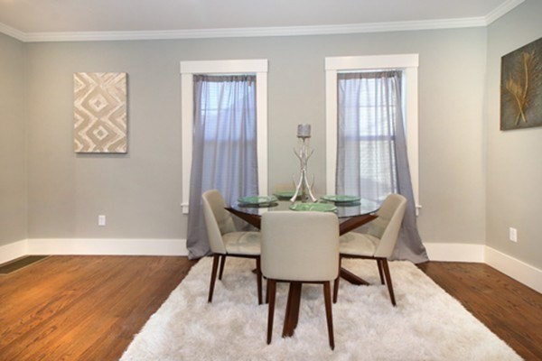 29 Bonair St, Somerville