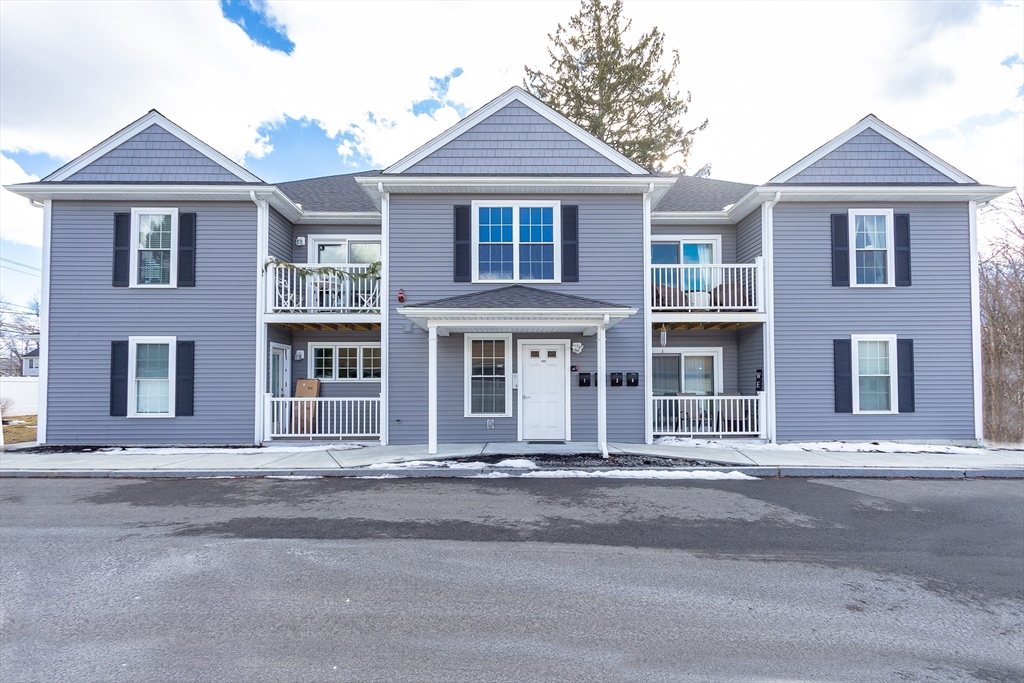 1093 Main St, Weymouth