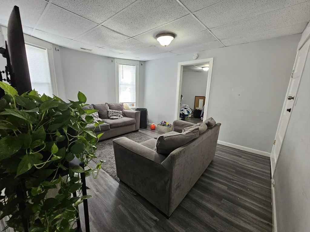 105 Arthur St, Worcester