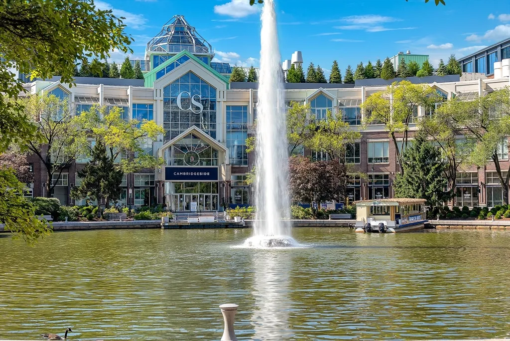 6 Canal Park, East Cambridge