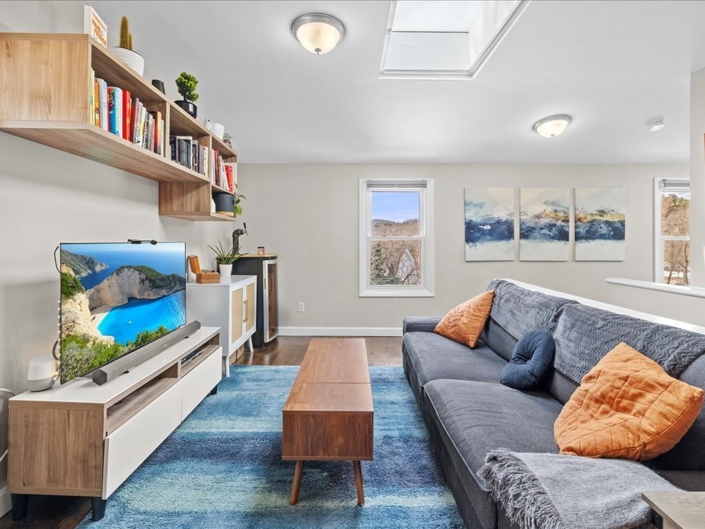 47R Jamaica St, Jamaica Plain