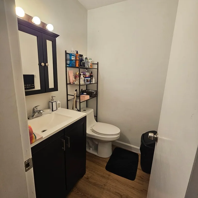 1129 North Shore Rd, Revere