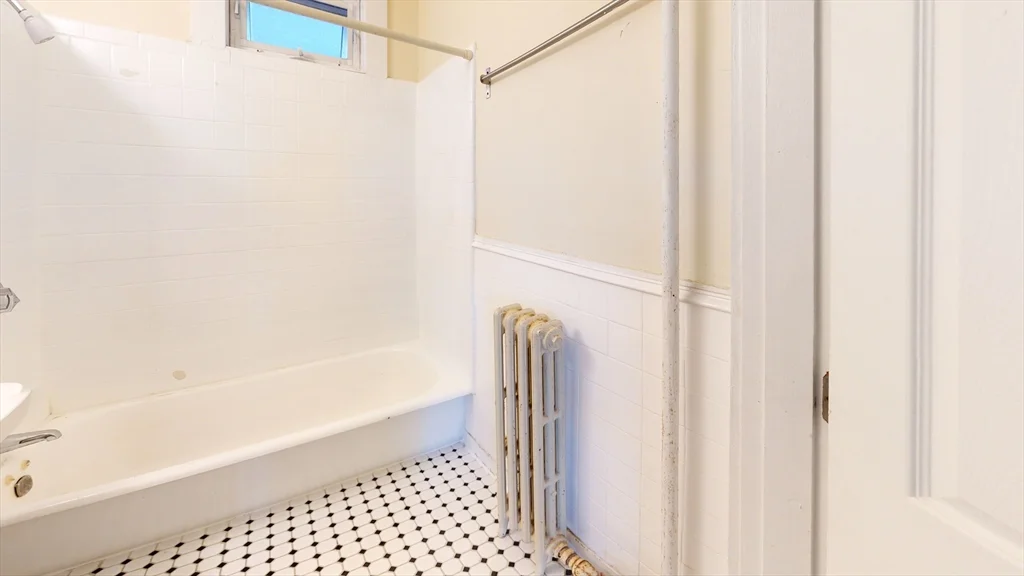 74 Saint Rose, Jamaica Plain