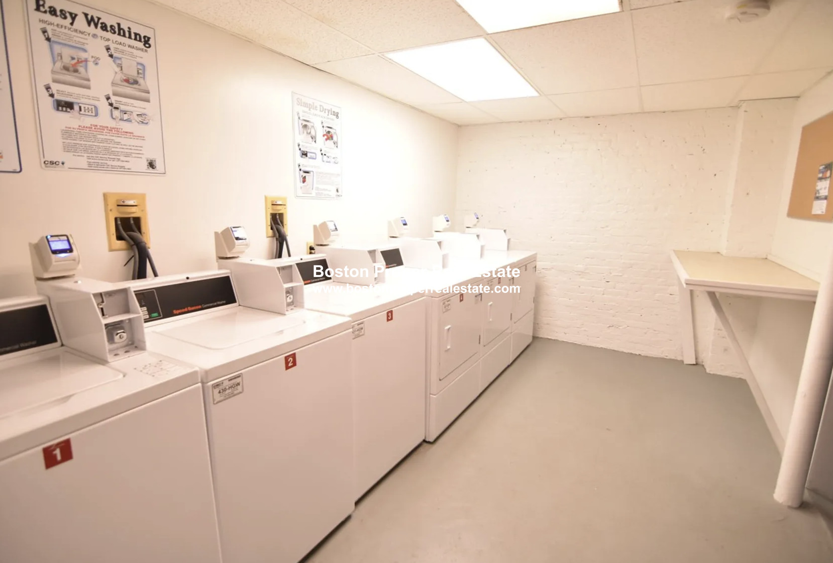 11 Queensberry St, Fenway