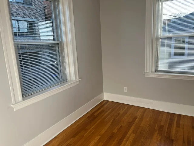 179 Elm St, Davis Square