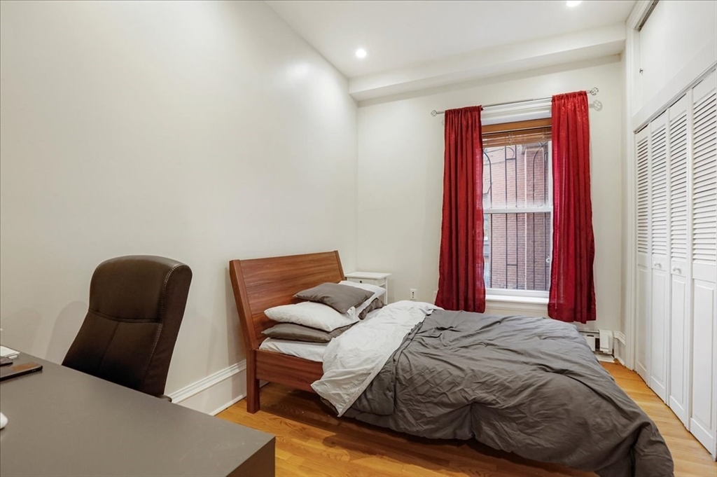 31 Massachusetts Ave, Back Bay