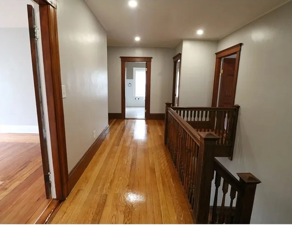 67 Tonawanda St, Dorchester