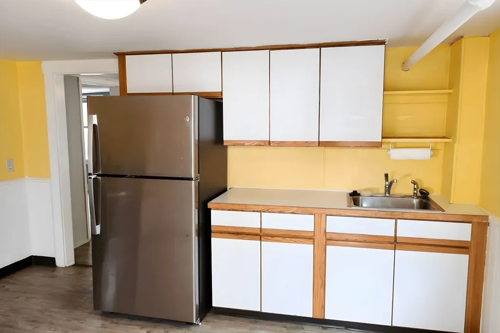 305 Rindge Ave, North Cambridge