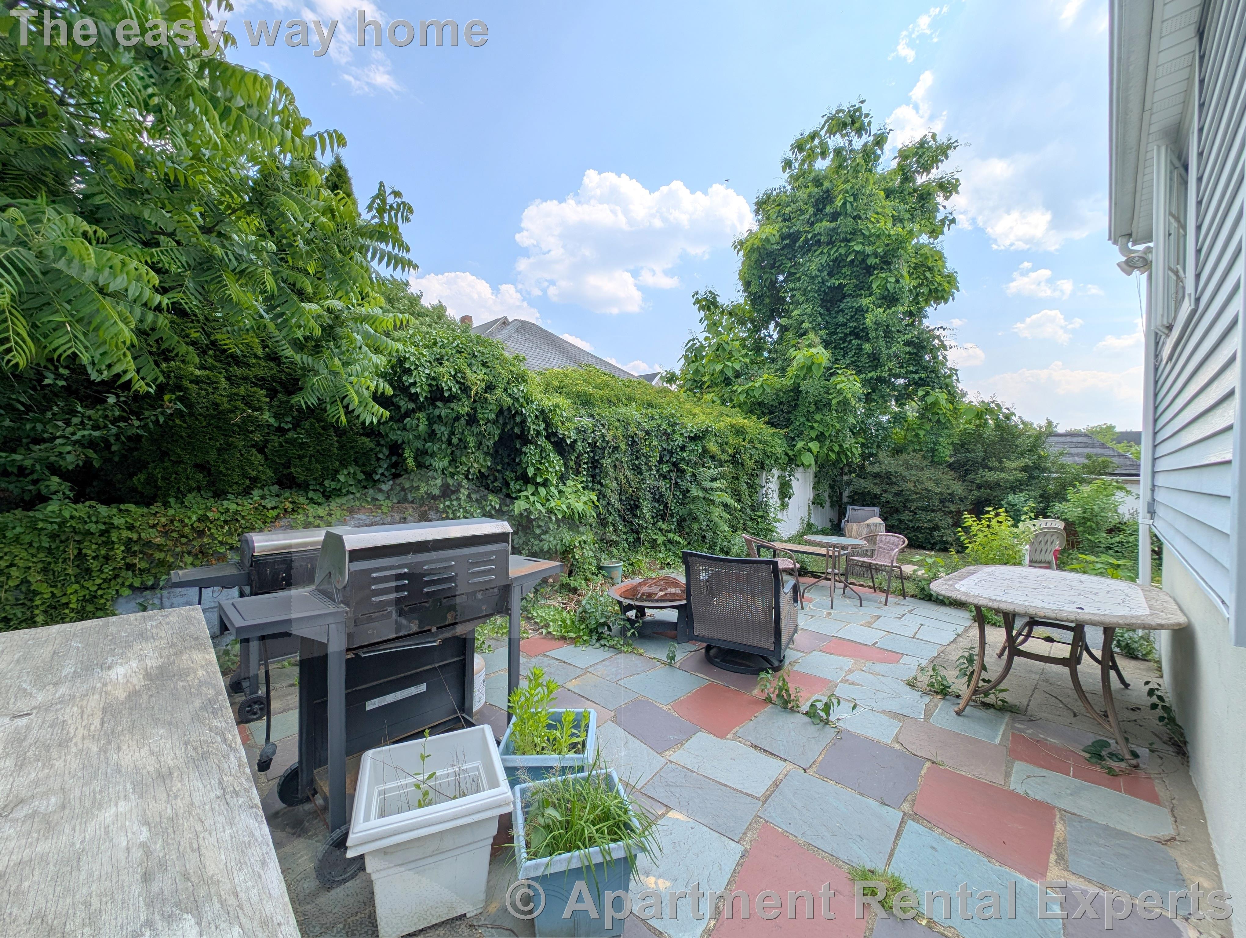 15 Hill St, Teele Square