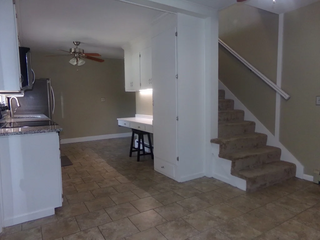 162 Middlesex Ave, Wilmington