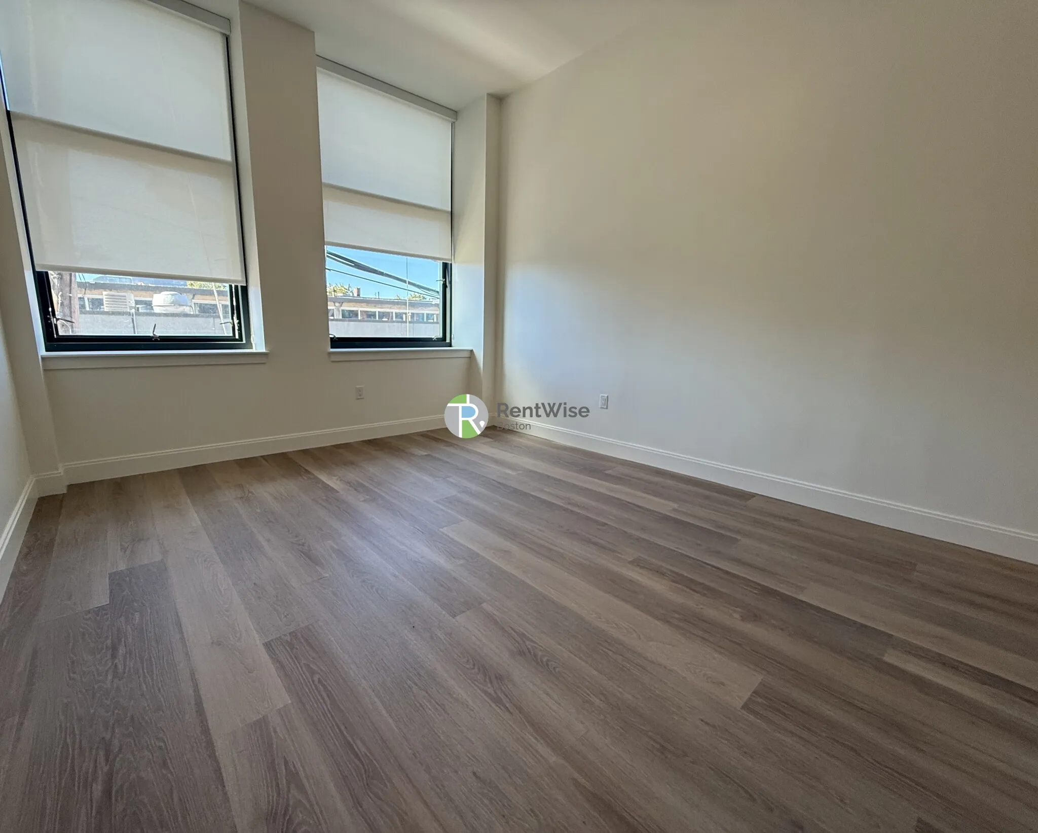 1079 Commonwealth Ave, Allston