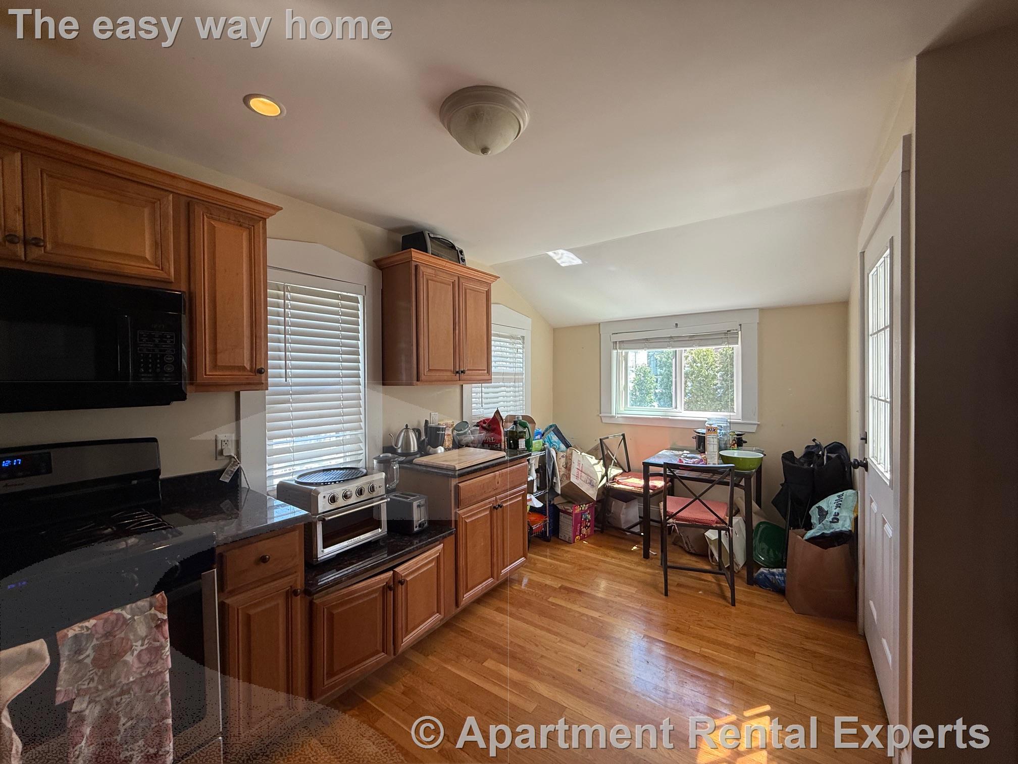 20 Bellevue St, Tufts