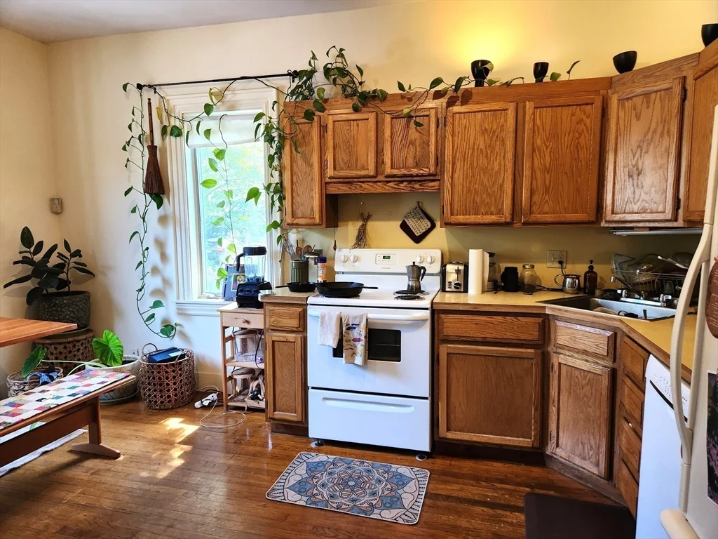 17 Clinton, Mid Cambridge