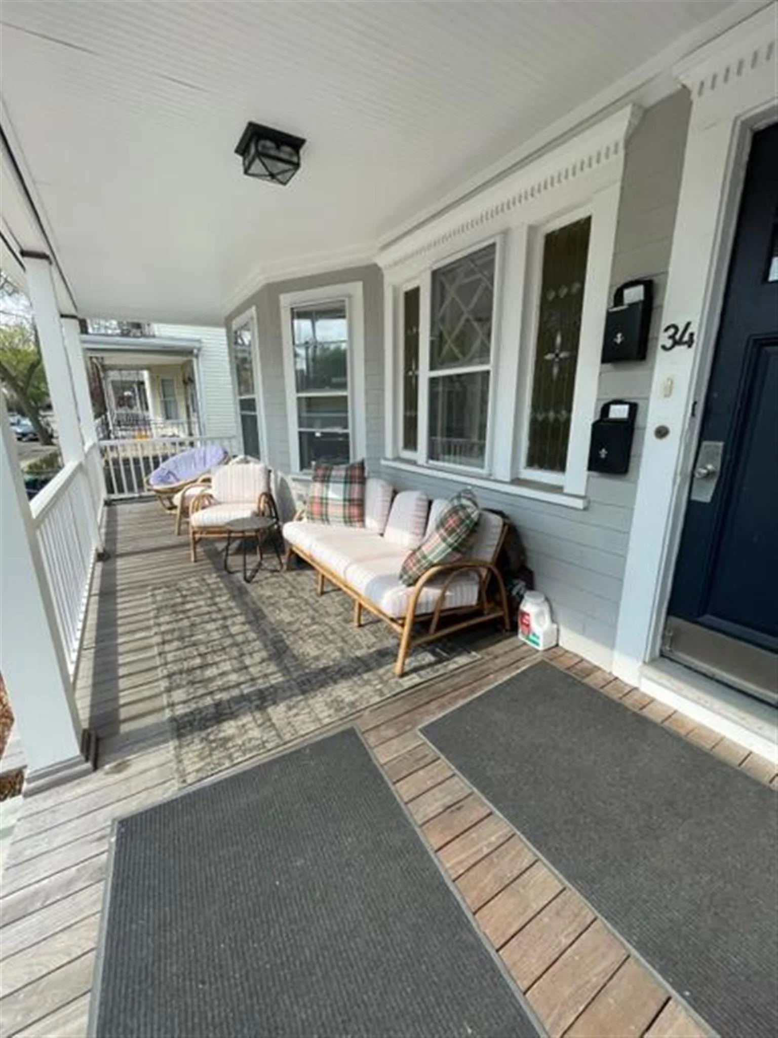 34 Leonard St, Tufts