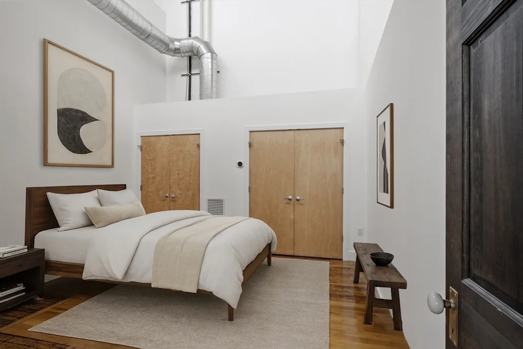 1 Westinghouse Plaza, Hyde Park