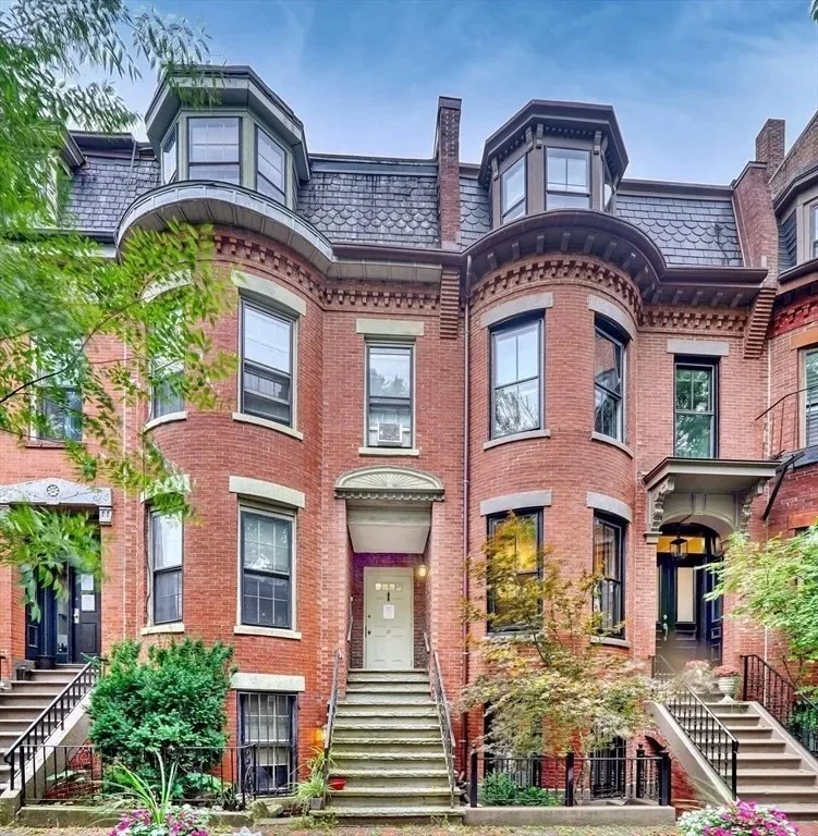 11 Cazenove, South End