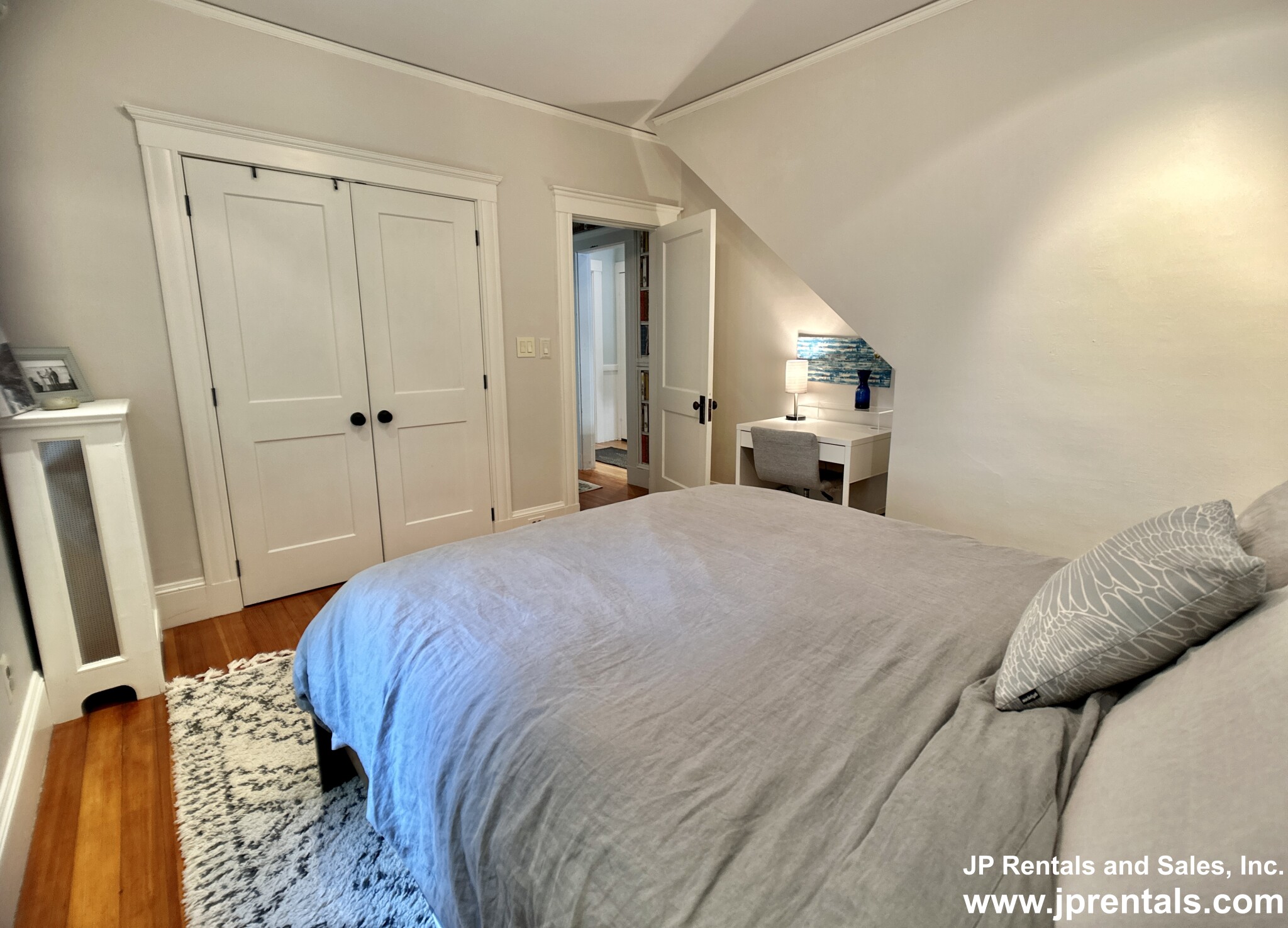 79 Aldrich St, Roslindale