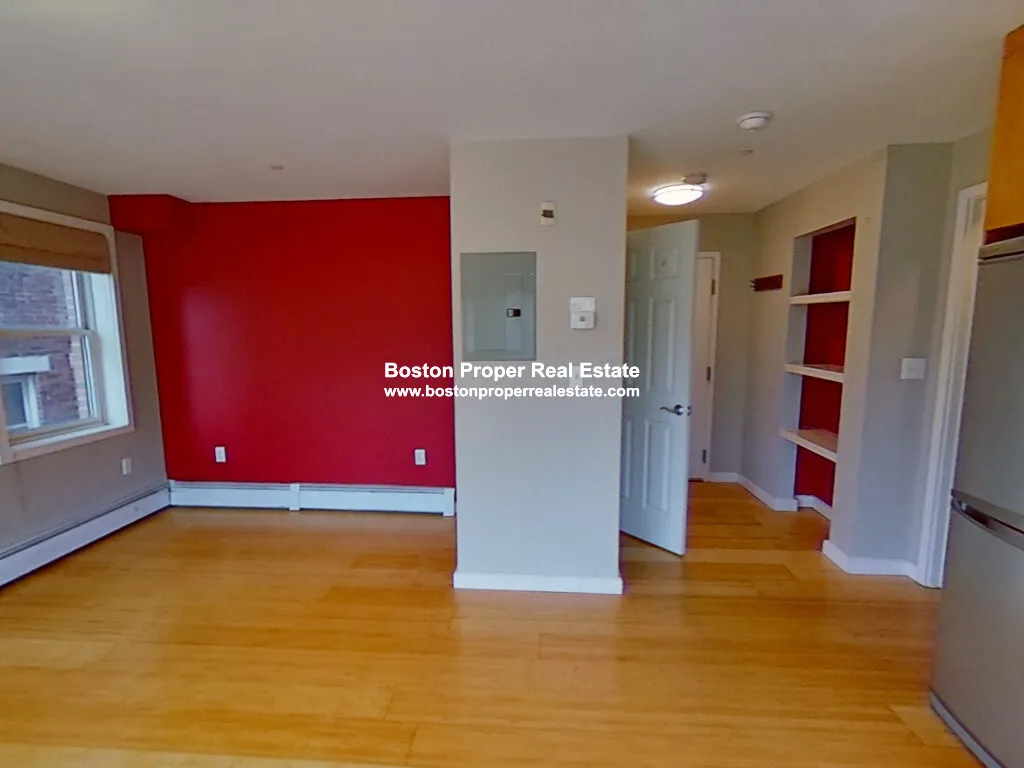461 Park Dr, Fenway