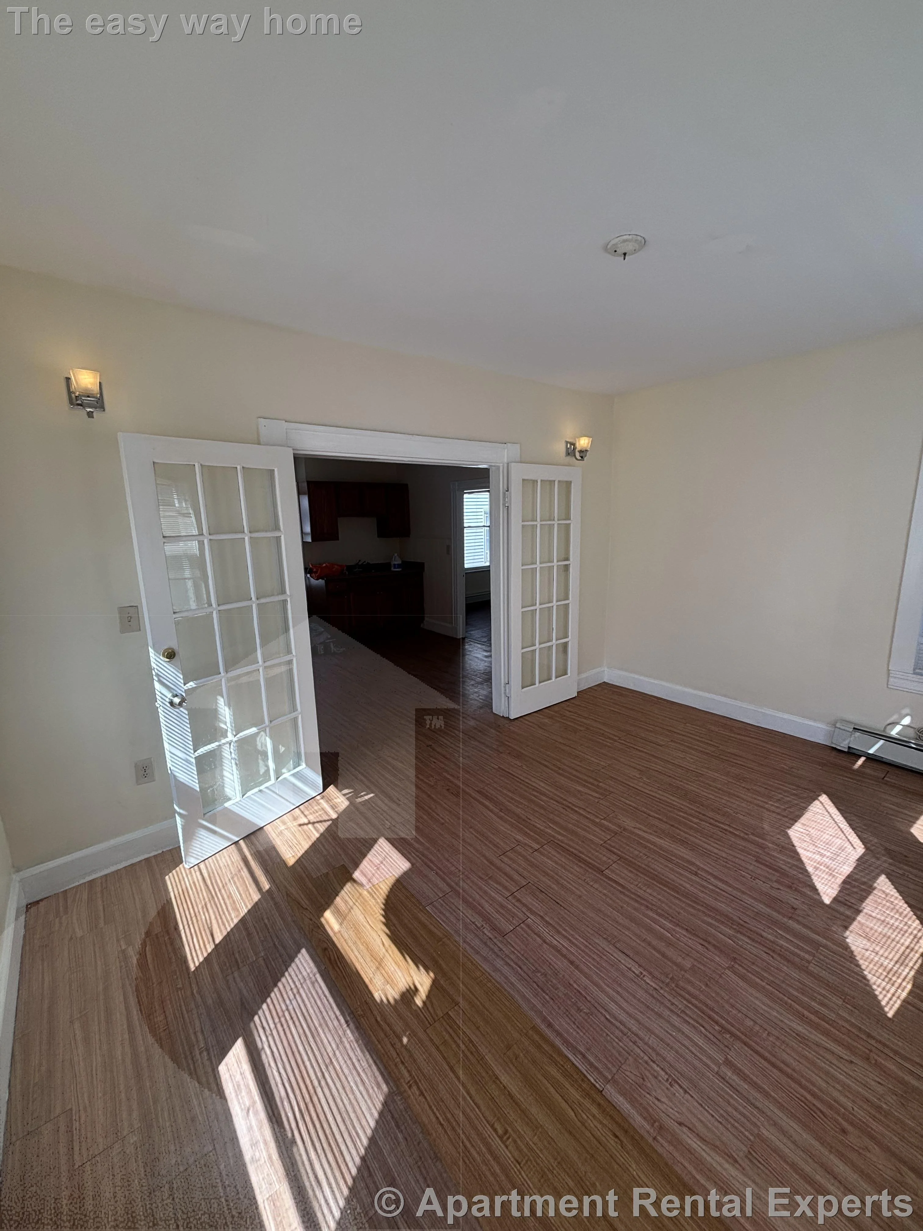 569 Main St, Tufts