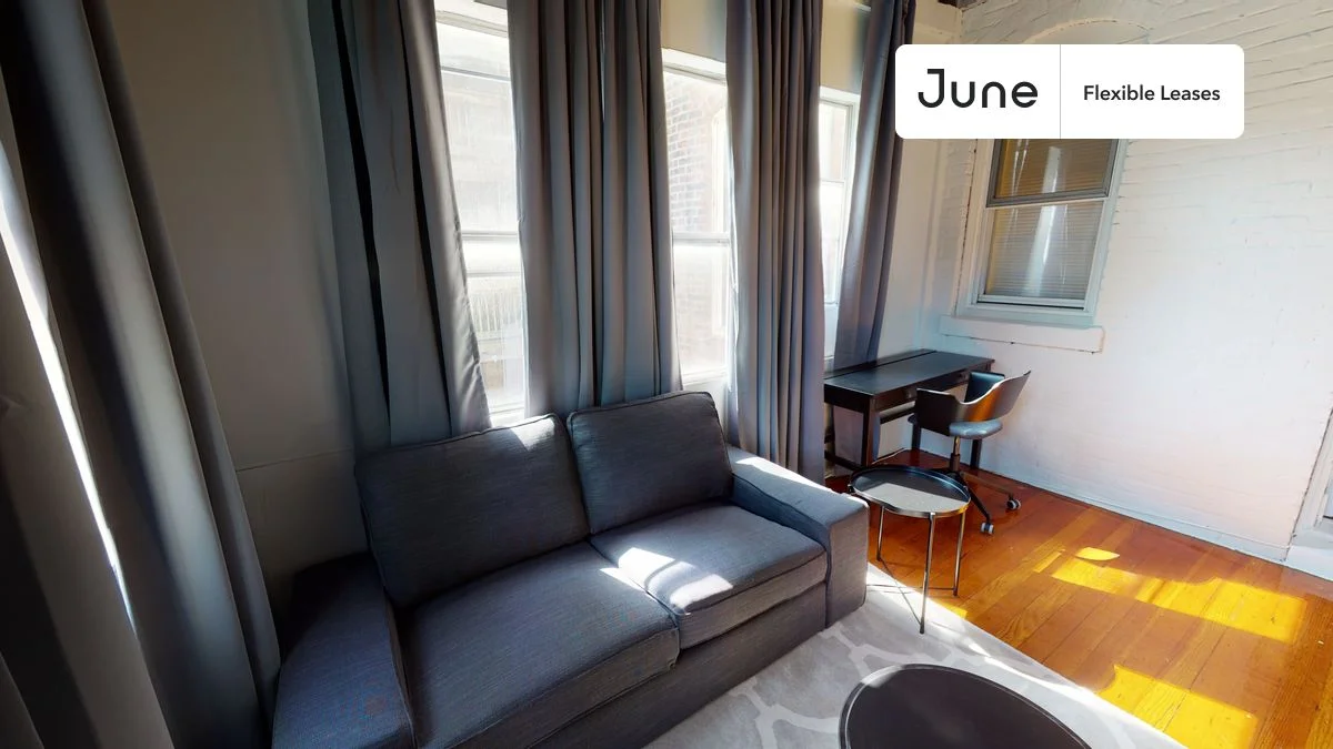 1905 Beacon St, Brookline