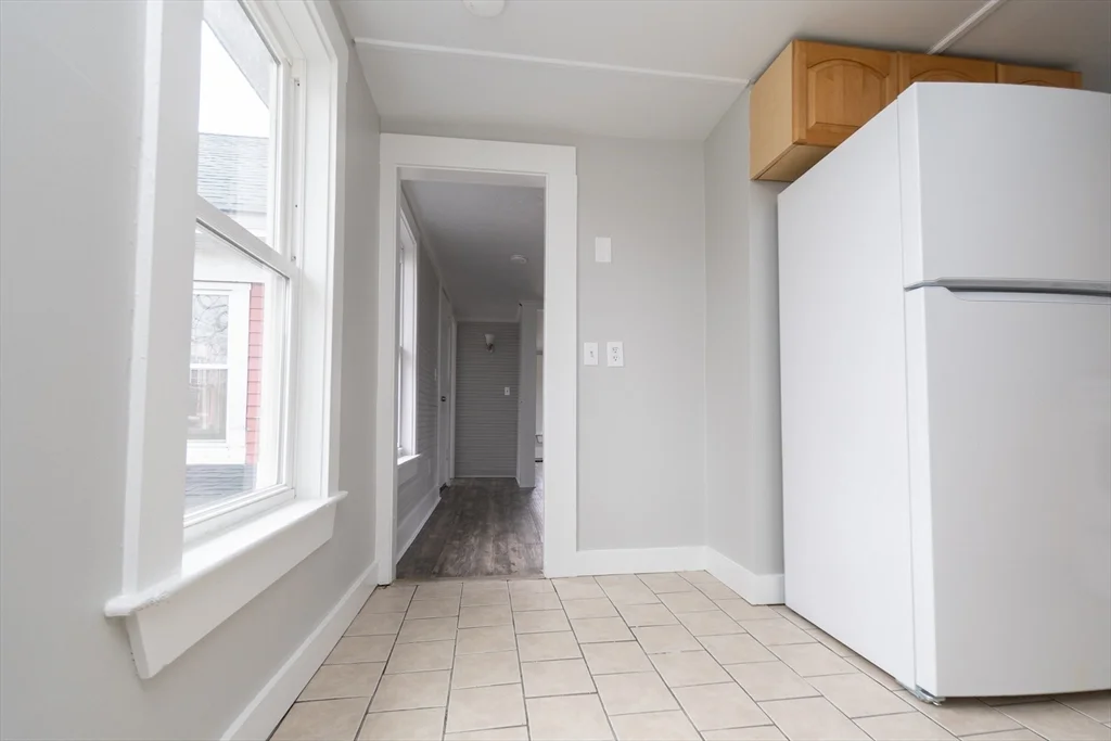 7 Central St, Hudson